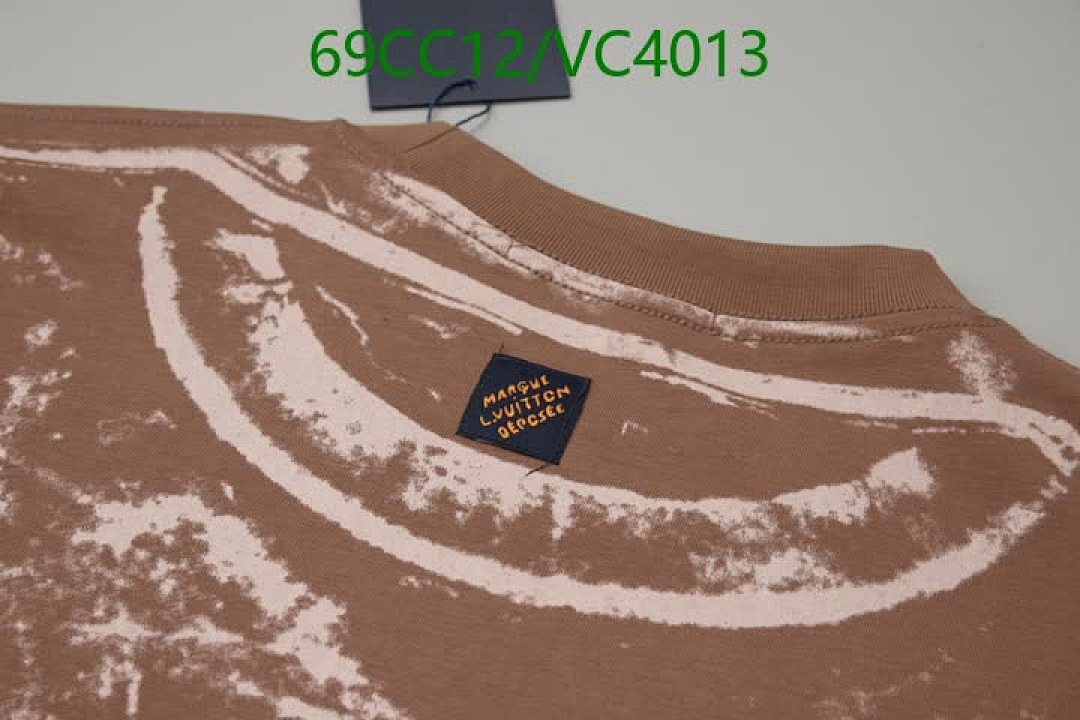 LV-Clothing Code: VC4013 $: 69USD