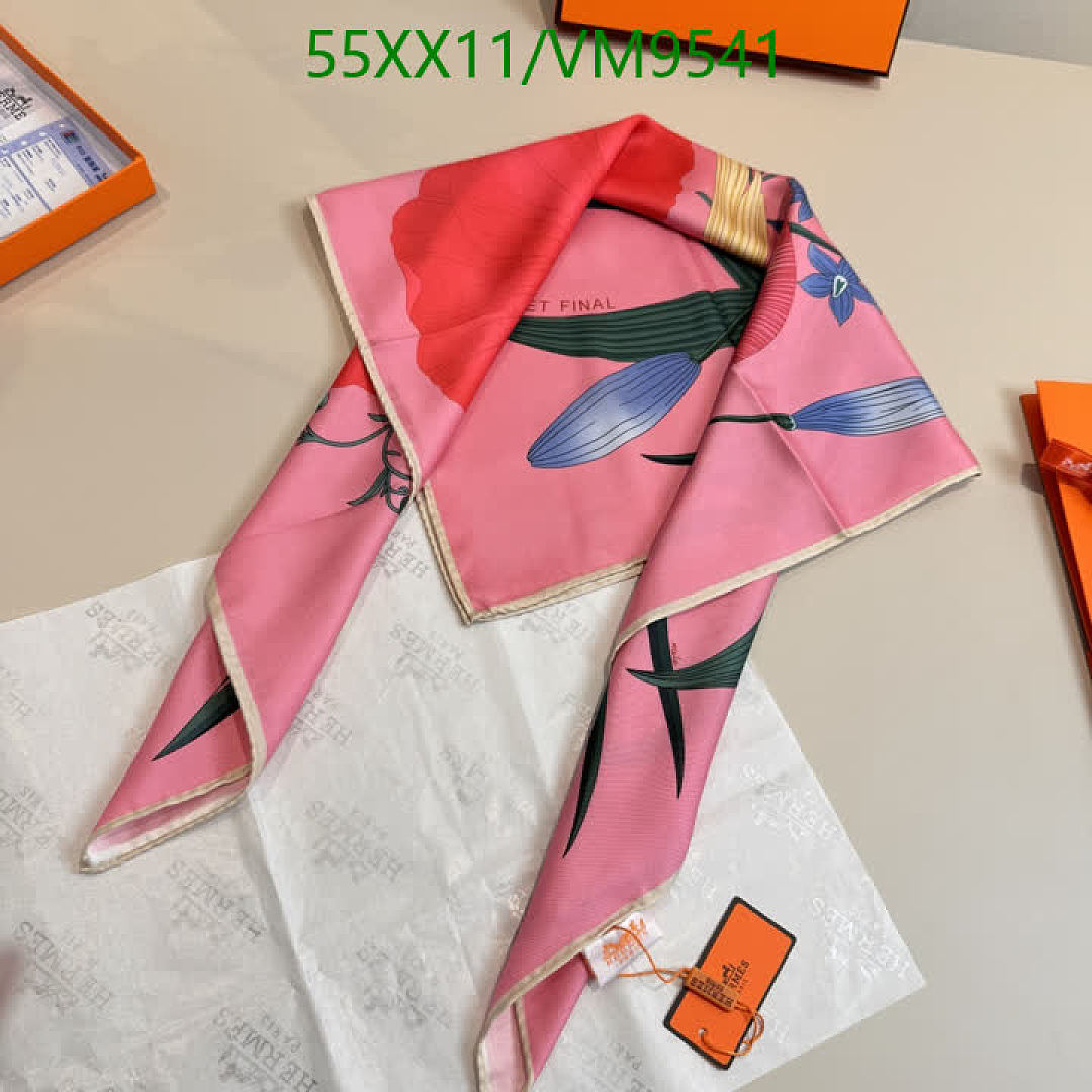 Hermes-Scarf Code: VM9541 $: 55USD