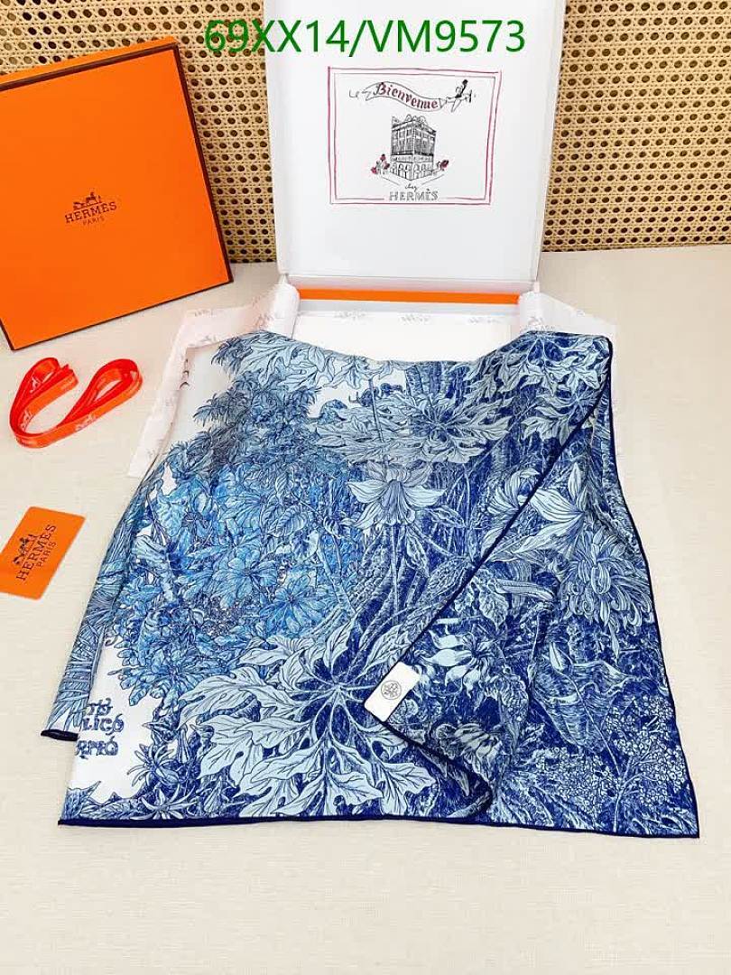 Hermes-Scarf Code: VM9573 $: 69USD