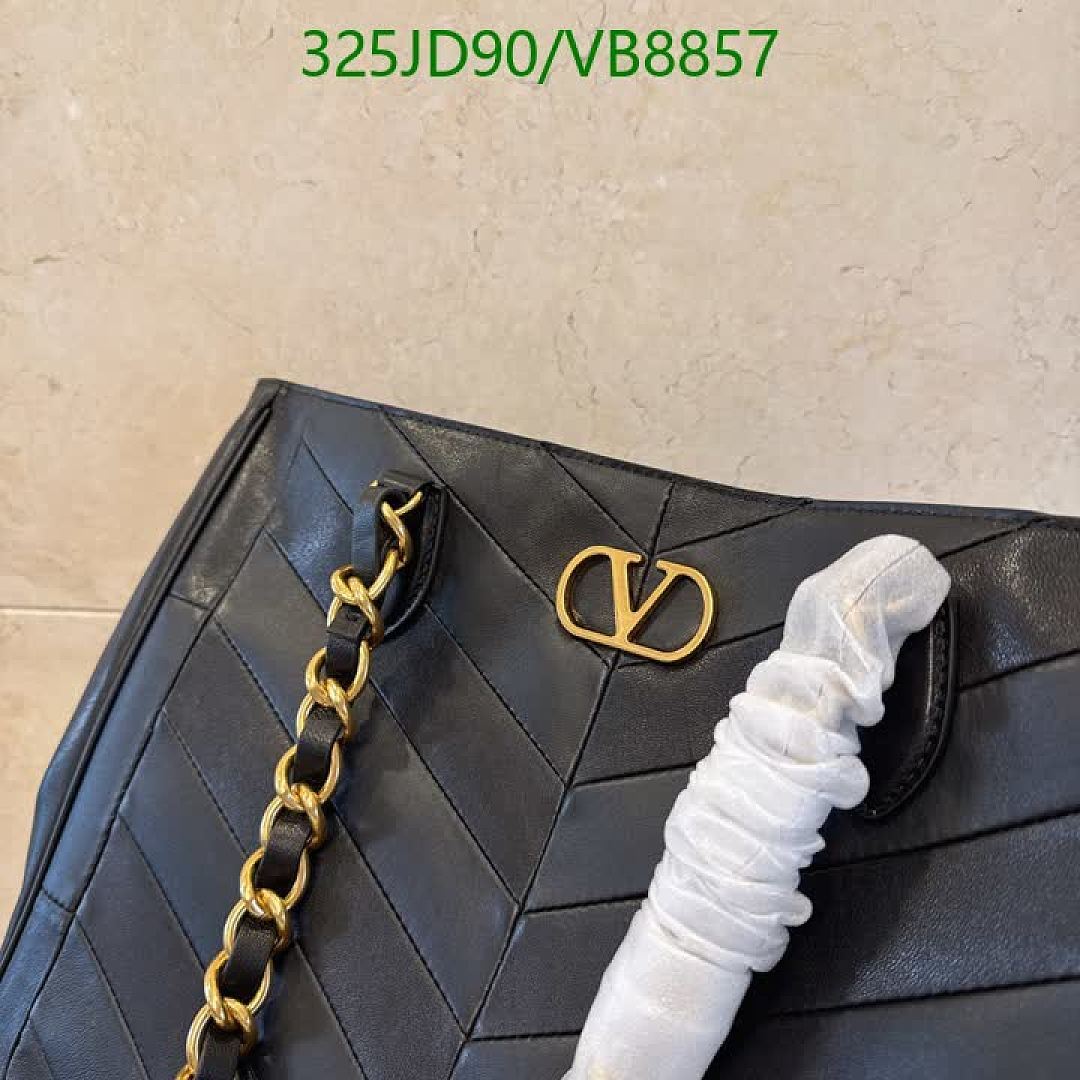 Valentino-Bag-Mirror Quality Code: VB8857 $: 325USD