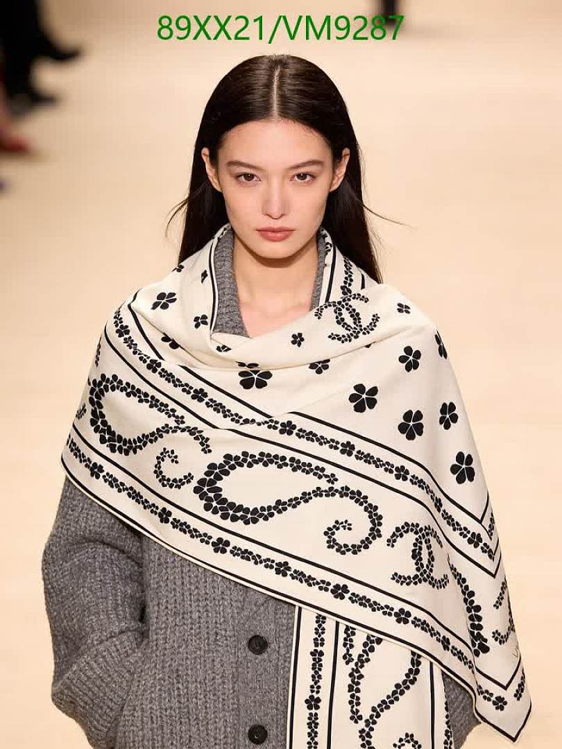 Chanel-Scarf Code: VM9287 $: 89USD