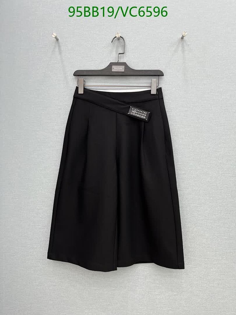 Maison Margiela-Clothing Code: VC6596 $: 95USD