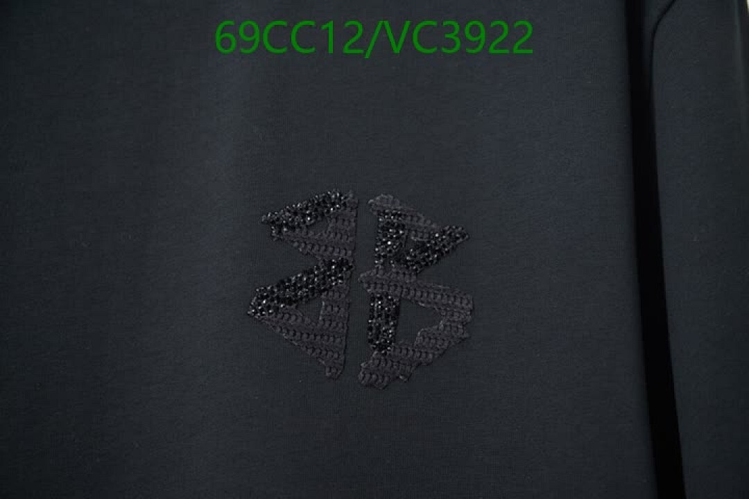Balenciaga-Clothing Code: VC3922 $: 69USD