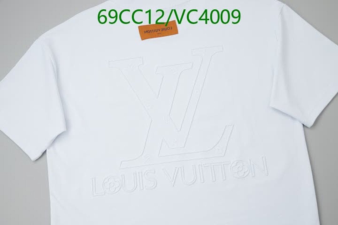 LV-Clothing Code: VC4009 $: 69USD