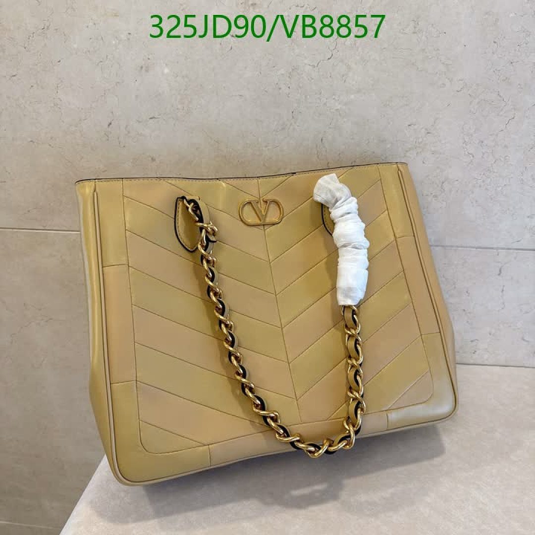 Valentino-Bag-Mirror Quality Code: VB8857 $: 325USD