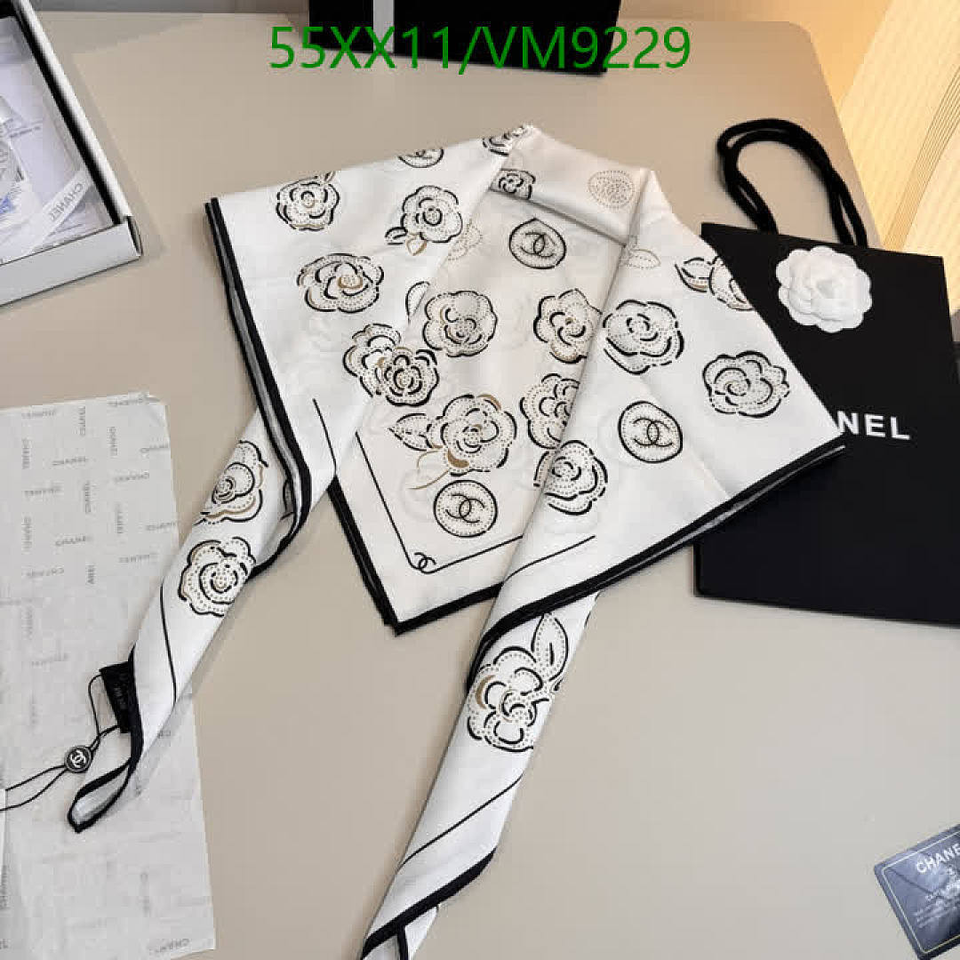 Chanel-Scarf Code: VM9229 $: 55USD
