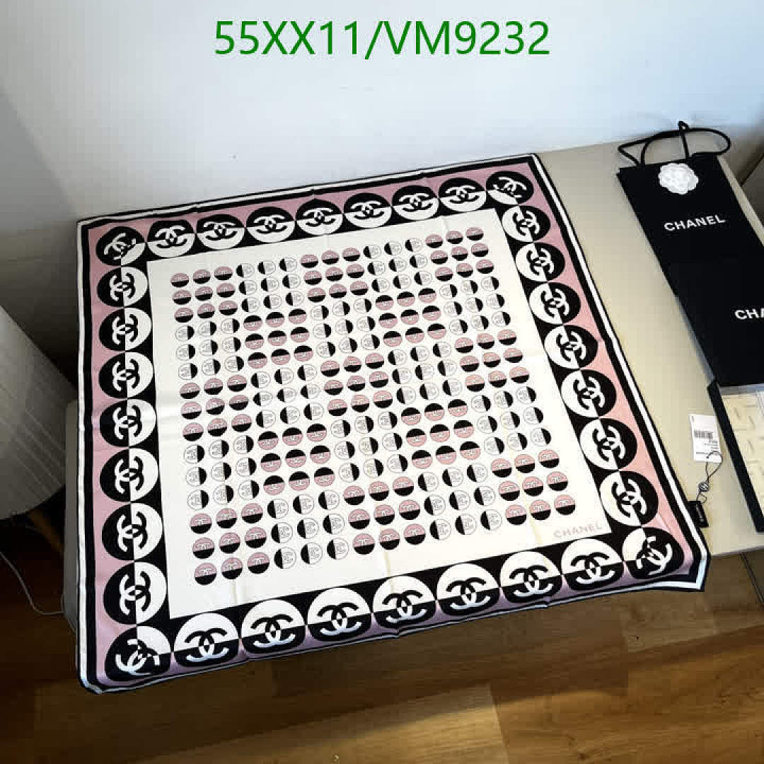 Chanel-Scarf Code: VM9232 $: 55USD