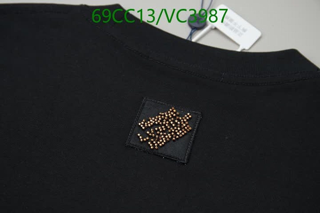 LV-Clothing Code: VC3987 $: 69USD