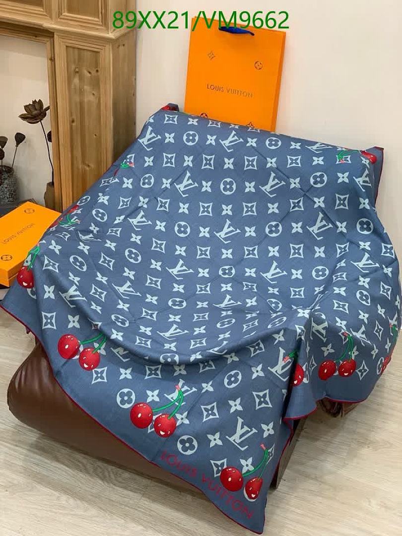 LV-Scarf Code: VM9662 $: 89USD