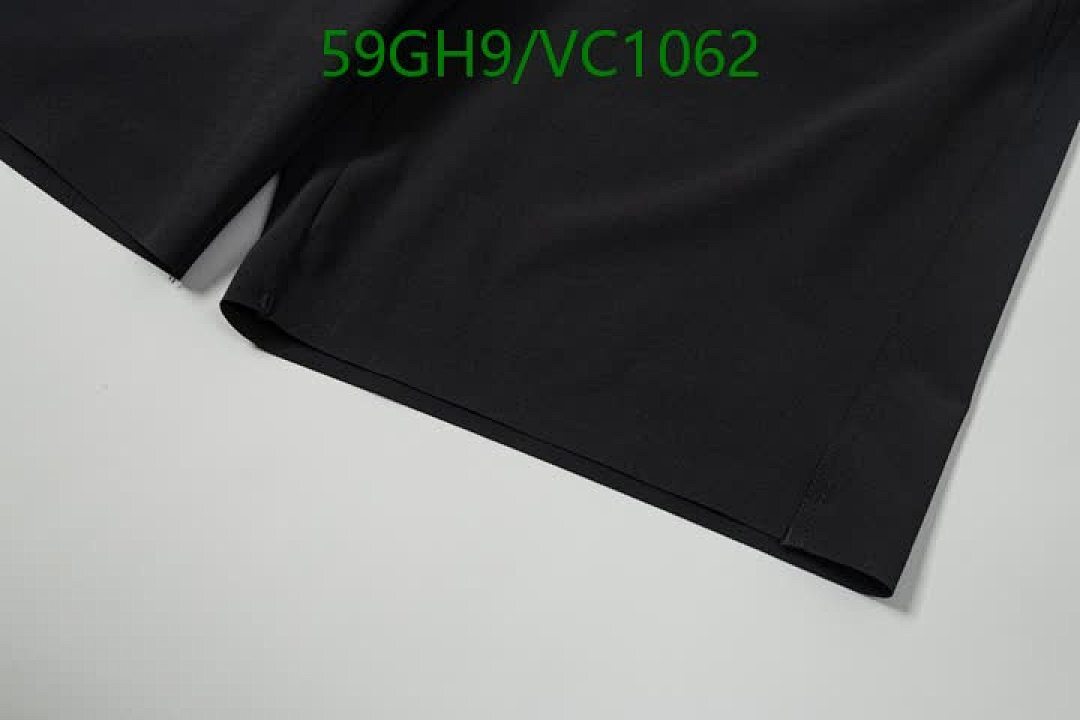 Descente-Beach Shorts Code: VC1062 $: 59USD