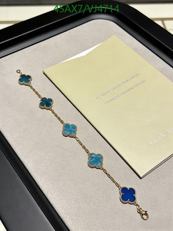 Van Cleef & Arpels-Jewelry Code: VJ4714 $: 45USD