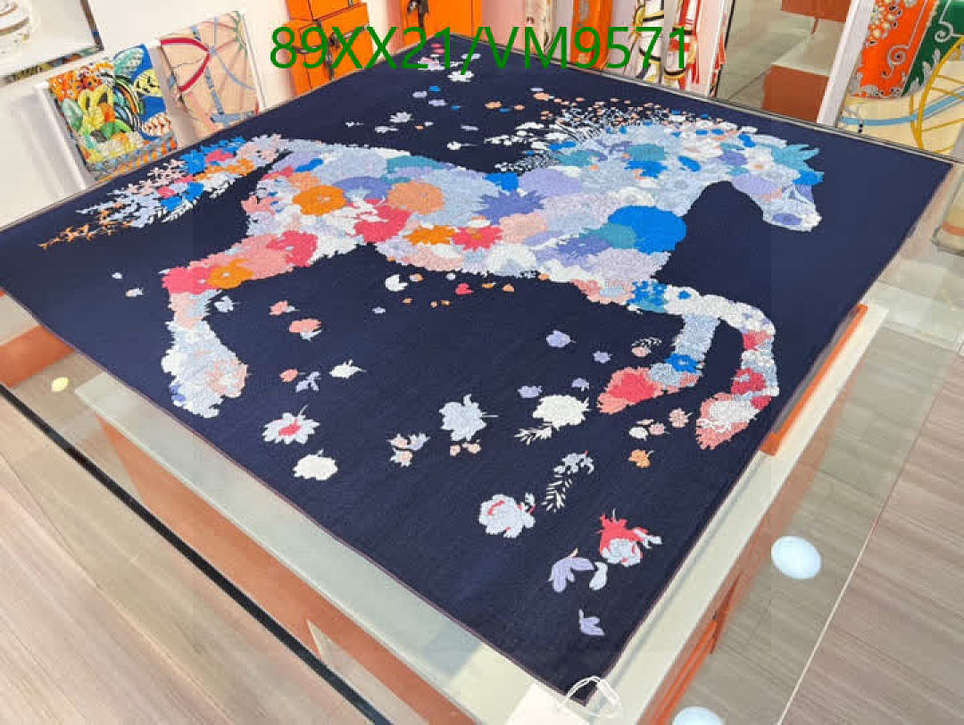 Hermes-Scarf Code: VM9571 $: 89USD