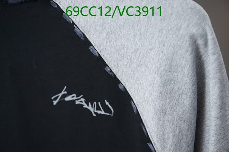 Balenciaga-Clothing Code: VC3911 $: 69USD