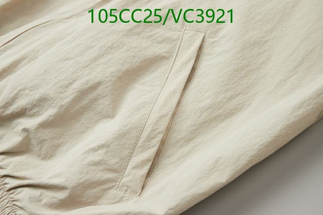 Balenciaga-Clothing Code: VC3921 $: 105USD