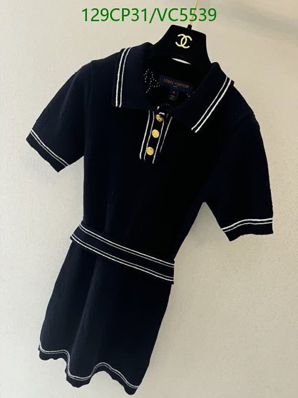 LV-Clothing Code: VC5539 $: 129USD