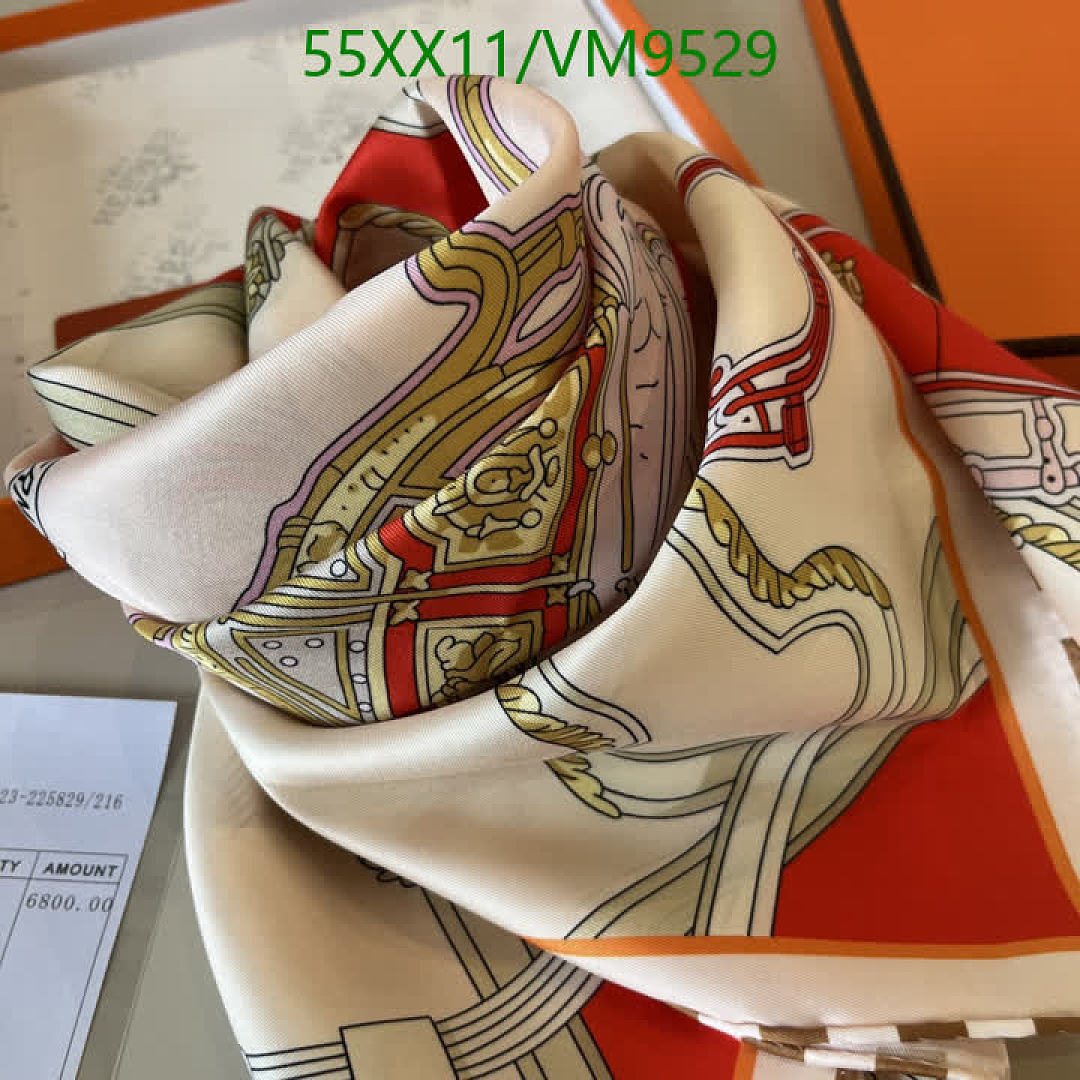 Hermes-Scarf Code: VM9529 $: 55USD