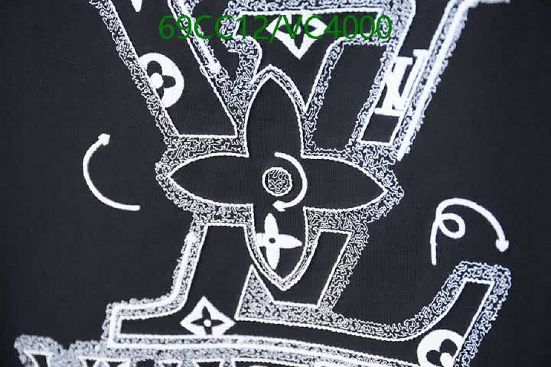 LV-Clothing Code: VC4000 $: 69USD