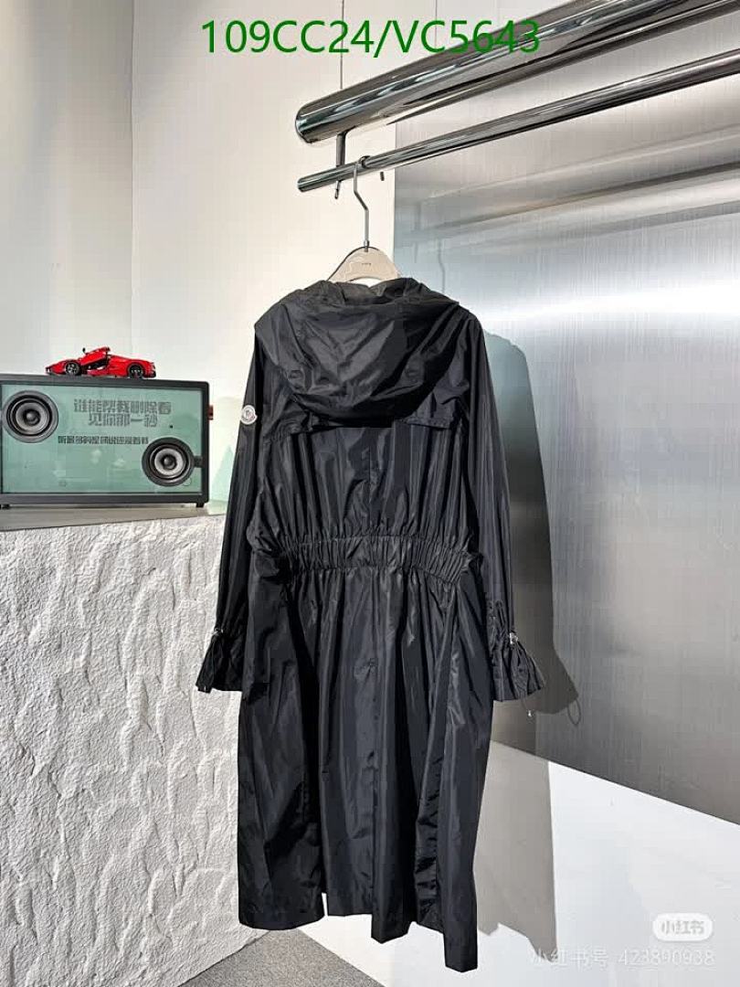 Moncler-Down jacket Women Code: VC5643 $: 109USD