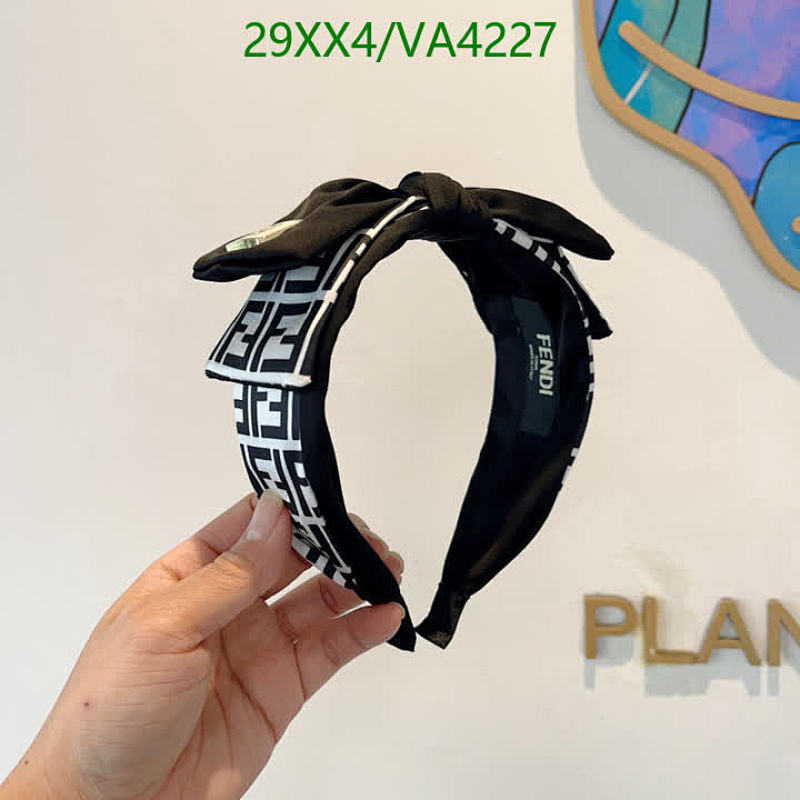 Fendi-Headband Code: VA4227 $: 29USD