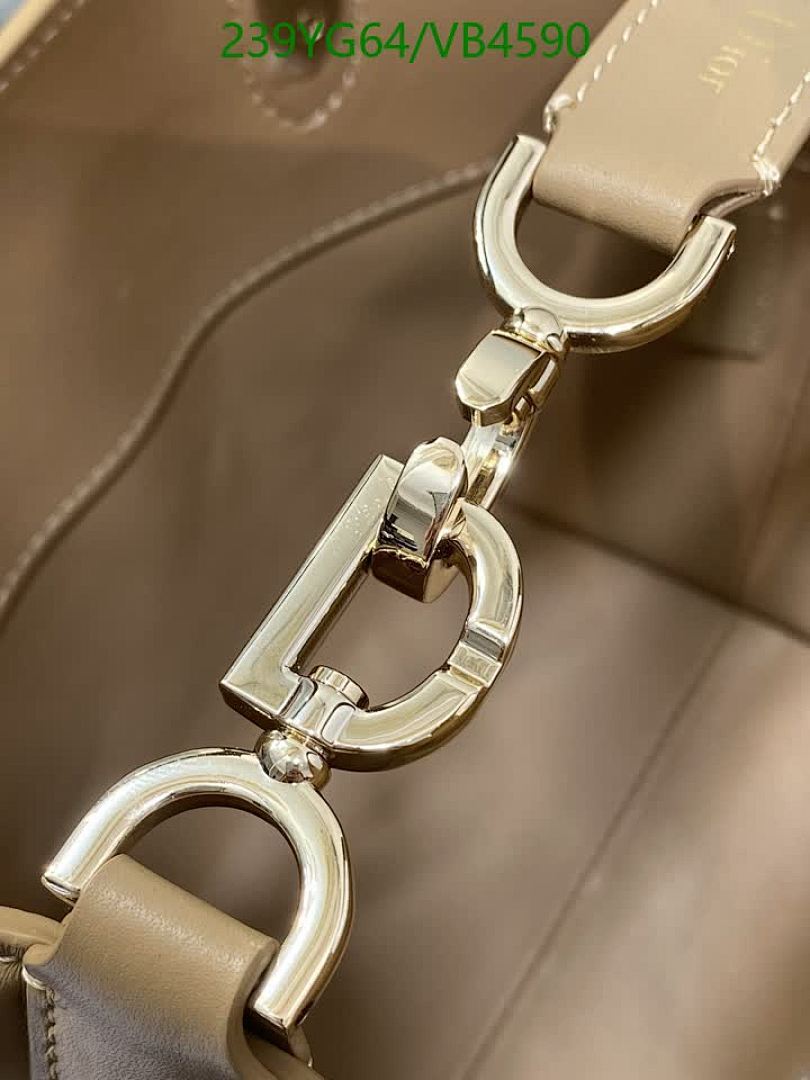 Dior-Bag-Mirror Quality Code: VB4590 $: 239USD
