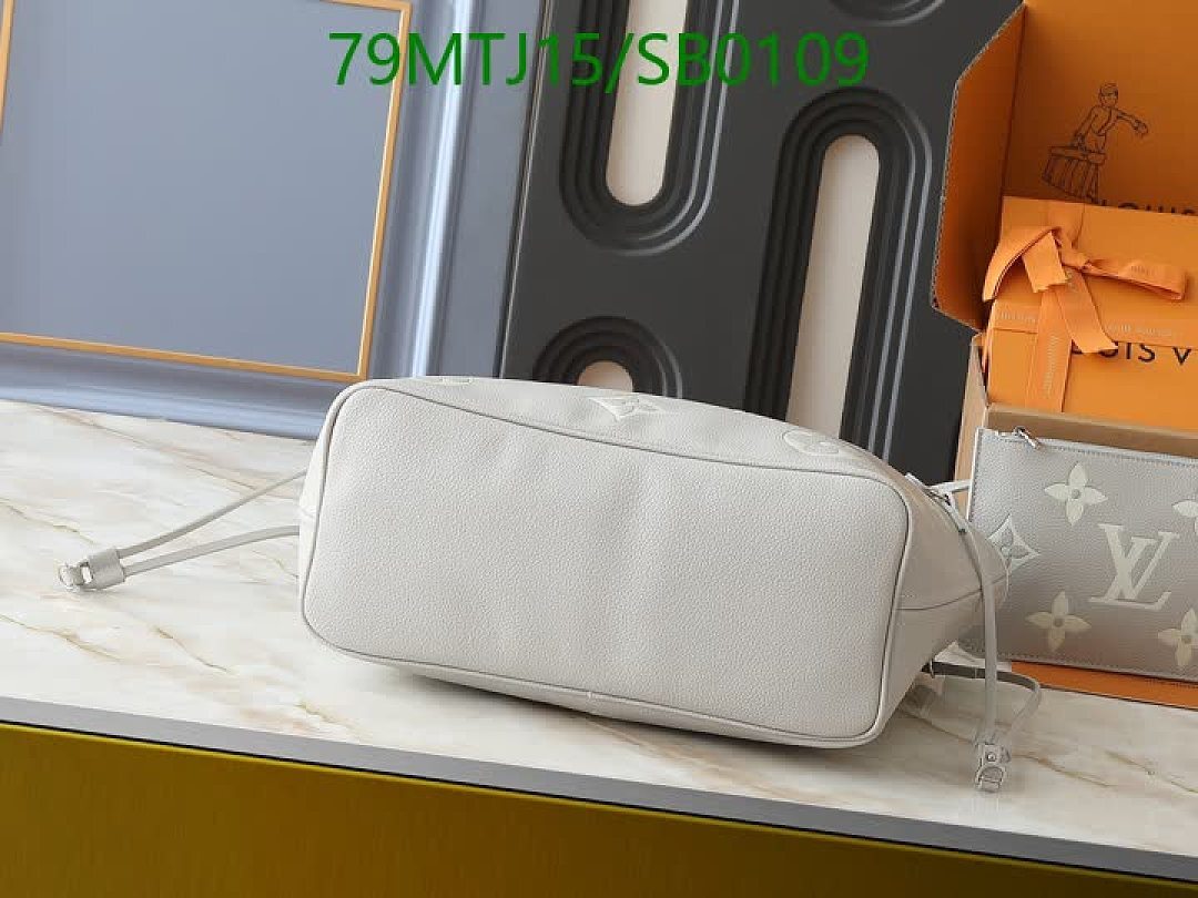 LV-Bag-4A Quality Code: SB0109 $: 79USD