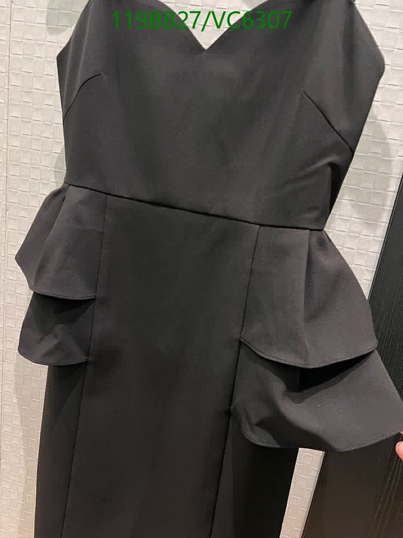 Givenchy-Clothing Code: VC6307 $: 119USD