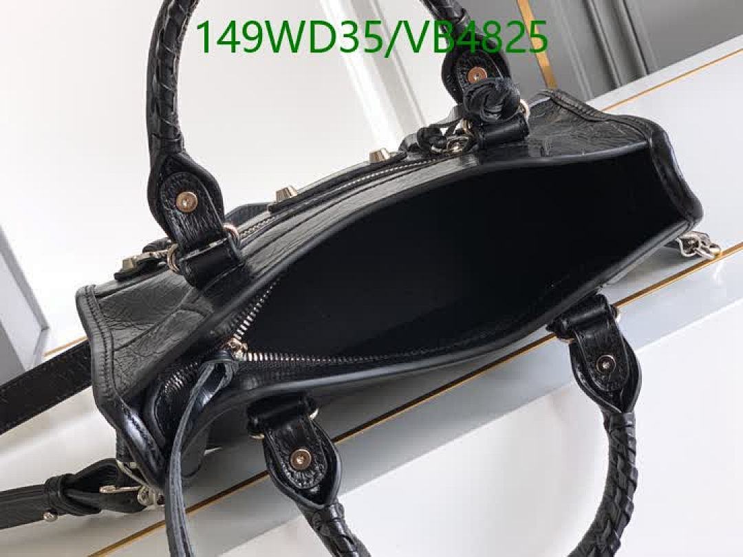 Balenciaga-Bag-4A Quality Code: VB4825