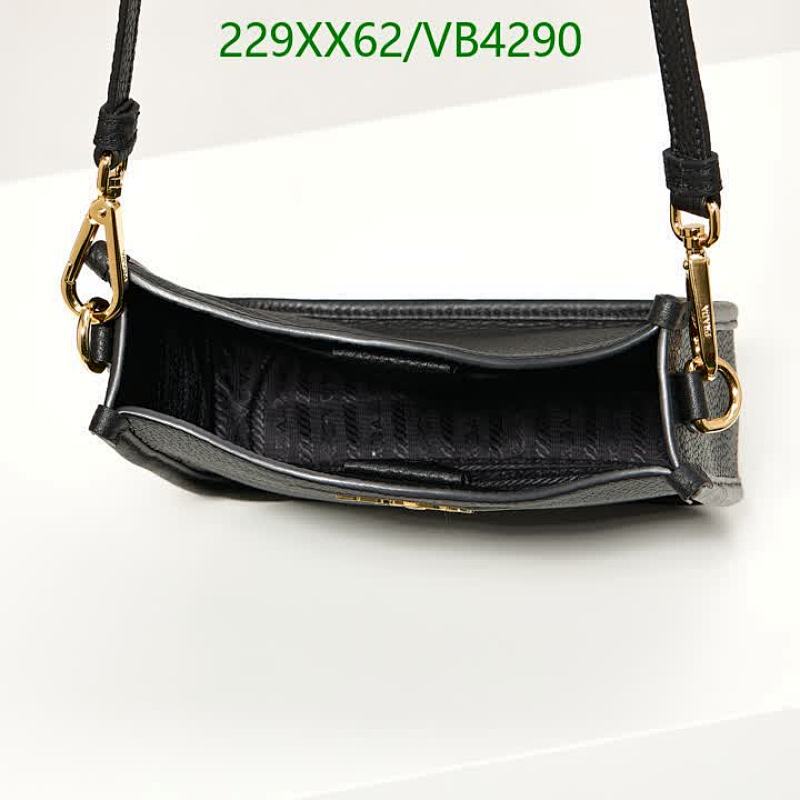 Prada-Bag-Mirror Quality Code: VB4290 $: 229USD