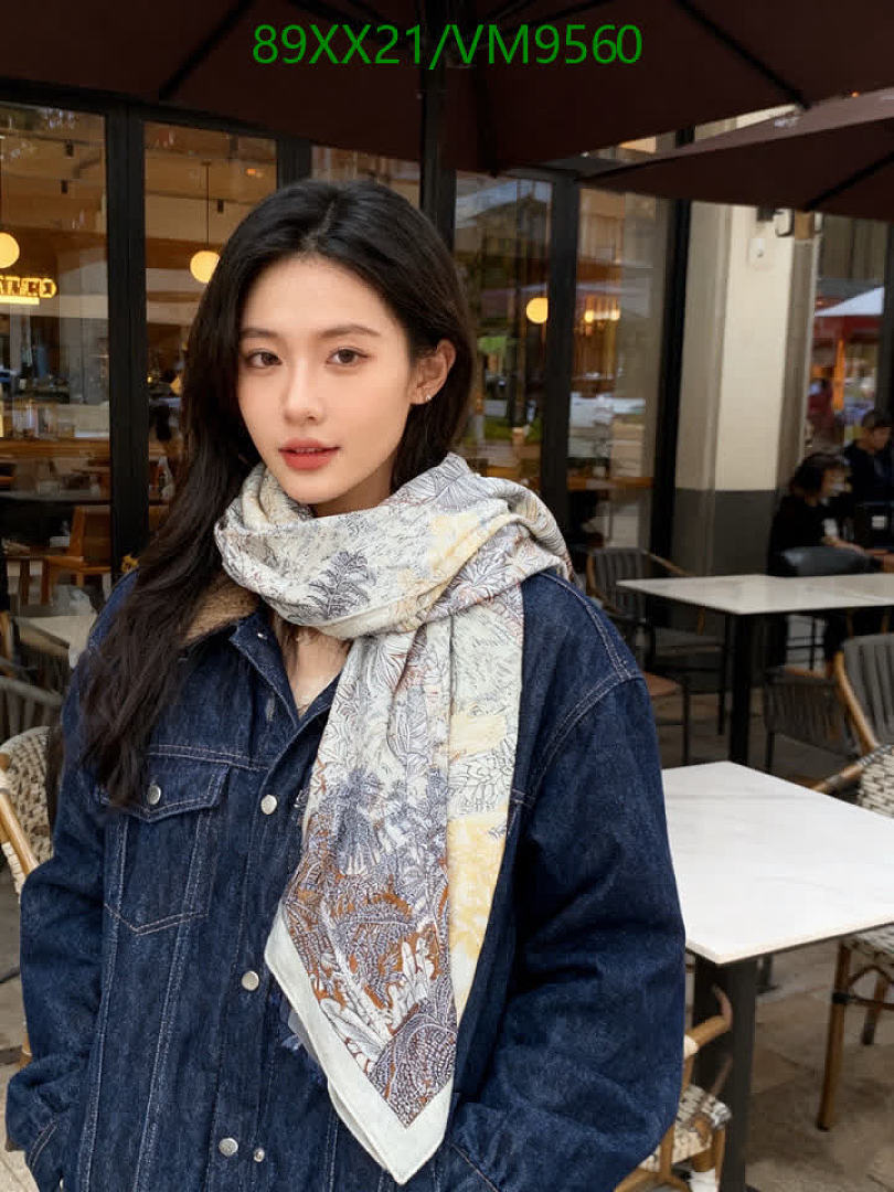 Hermes-Scarf Code: VM9560 $: 89USD