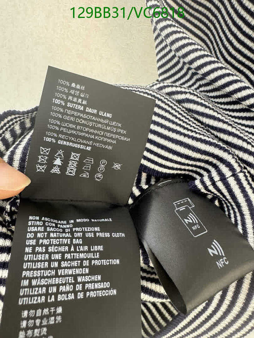 Prada-Clothing Code: VC6818 $: 129USD