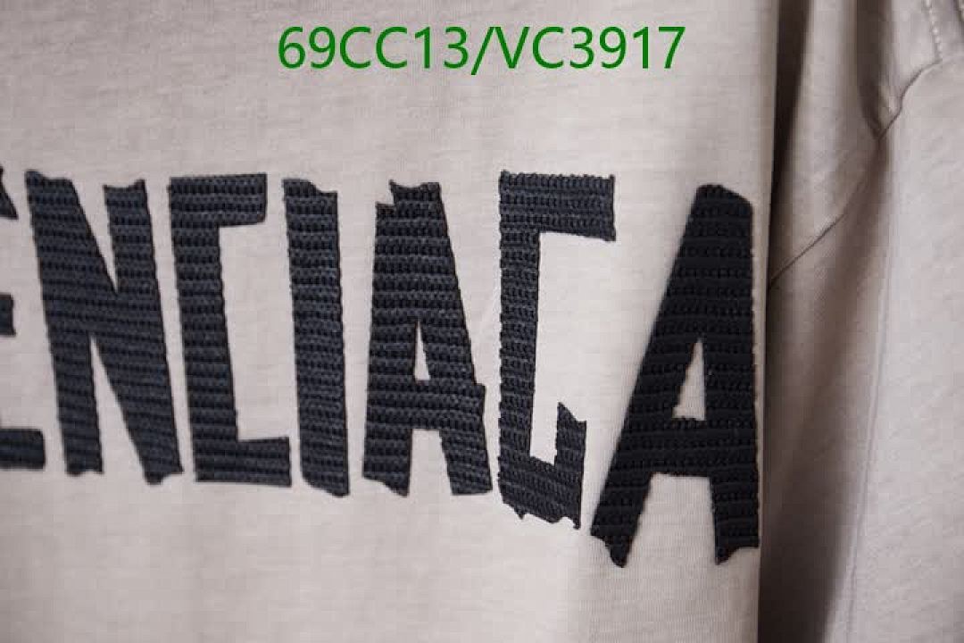 Balenciaga-Clothing Code: VC3917 $: 69USD