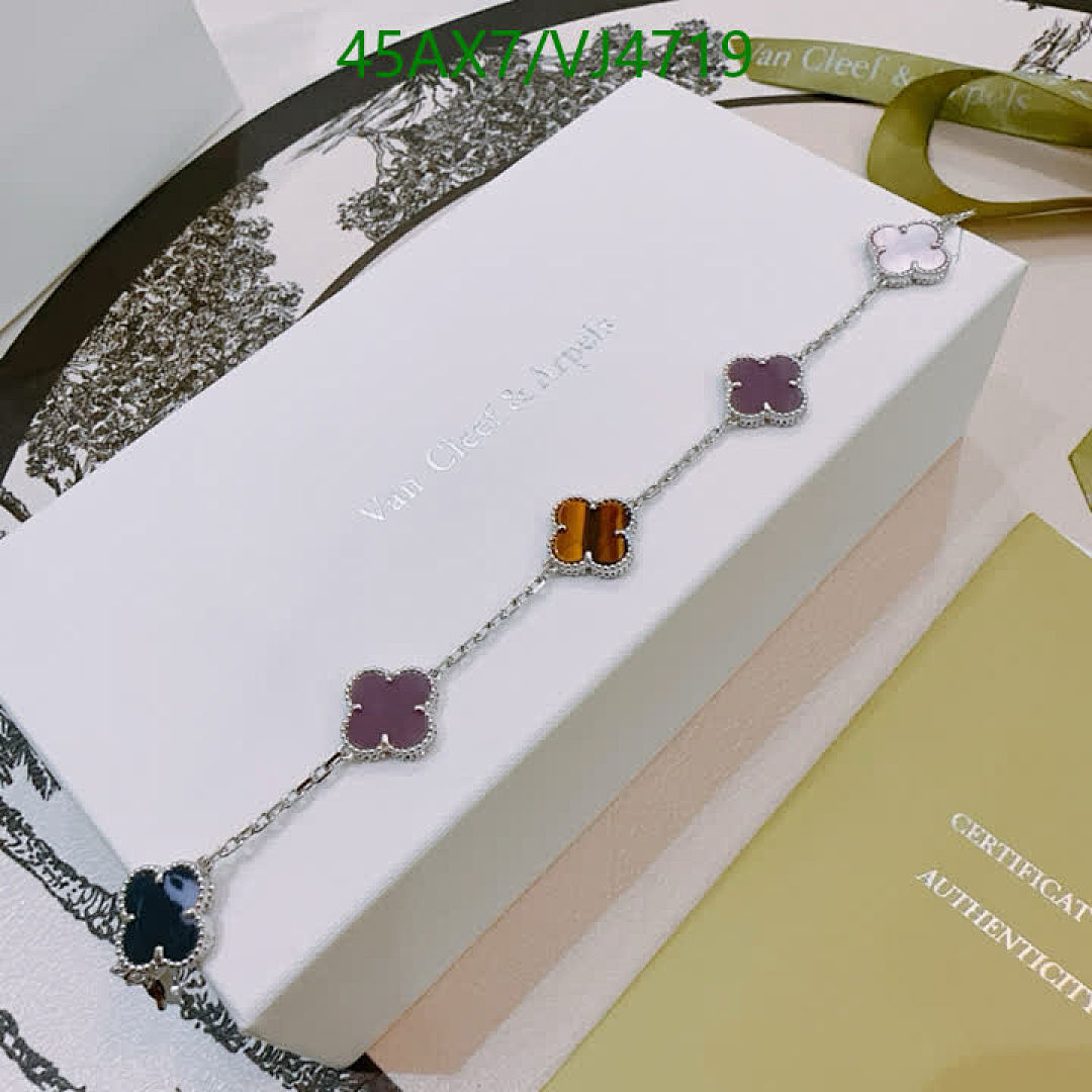 Van Cleef & Arpels-Jewelry Code: VJ4719 $: 45USD