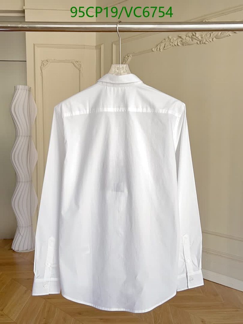 Burberry-Clothing Code: VC6754 $: 95USD