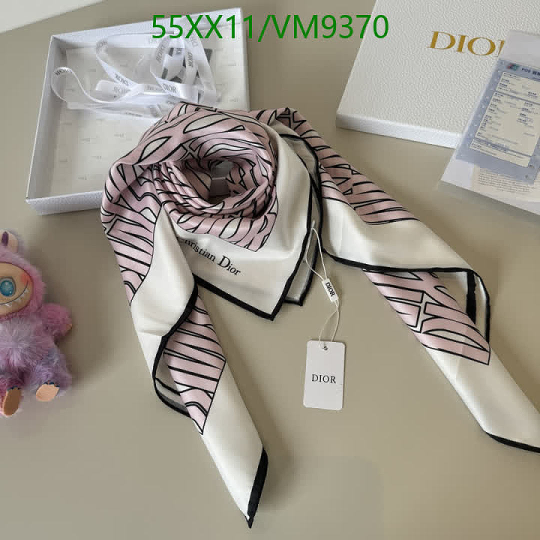 Dior-Scarf Code: VM9370 $: 55USD