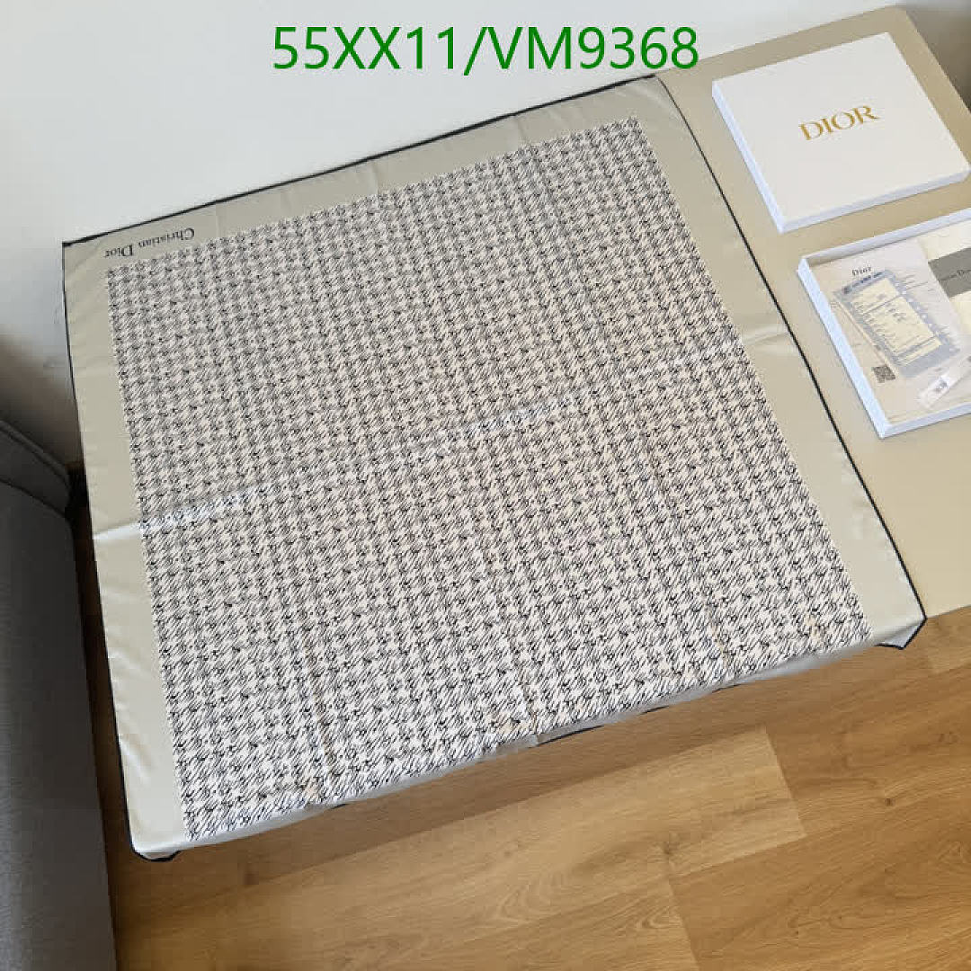 Dior-Scarf Code: VM9368 $: 55USD
