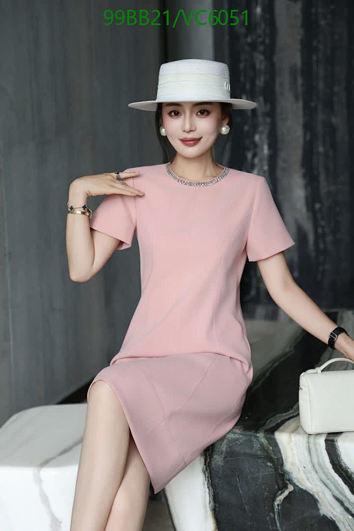 Chanel-Clothing Code: VC6051 $: 99USD