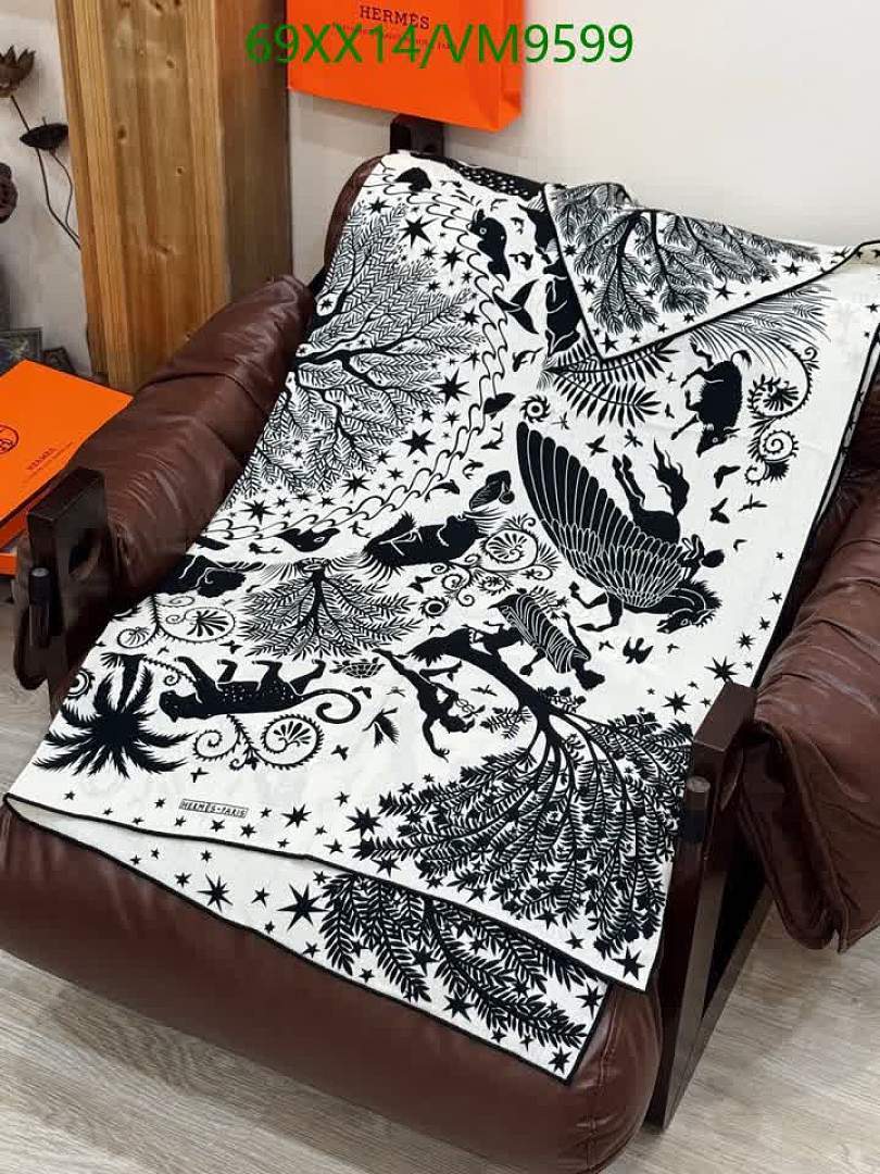 Hermes-Scarf Code: VM9599 $: 69USD