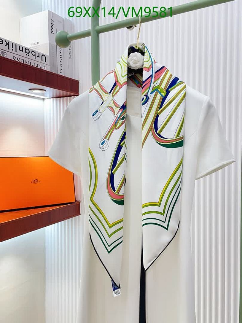 Hermes-Scarf Code: VM9581 $: 69USD