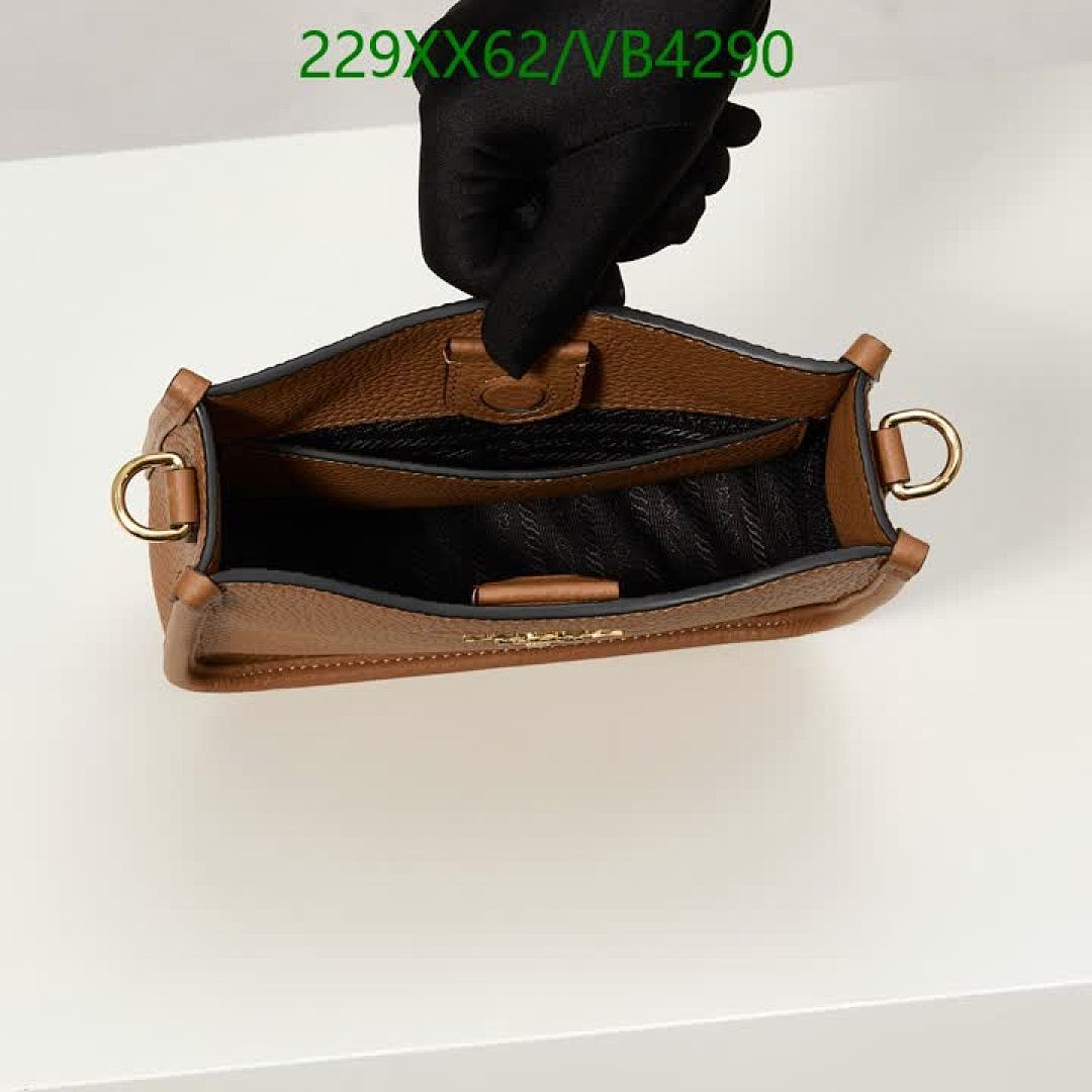 Prada-Bag-Mirror Quality Code: VB4290 $: 229USD