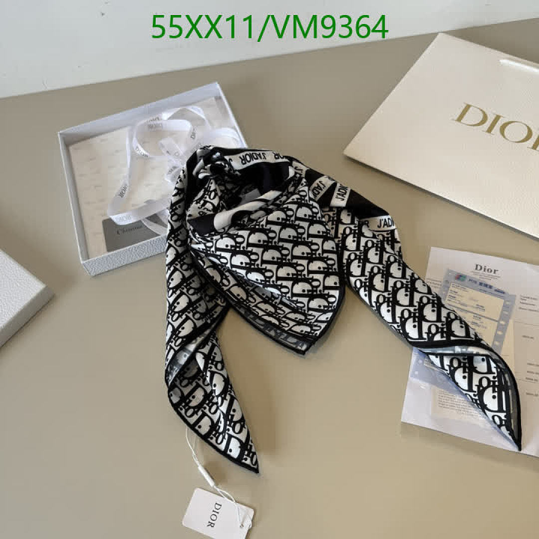Dior-Scarf Code: VM9364 $: 55USD