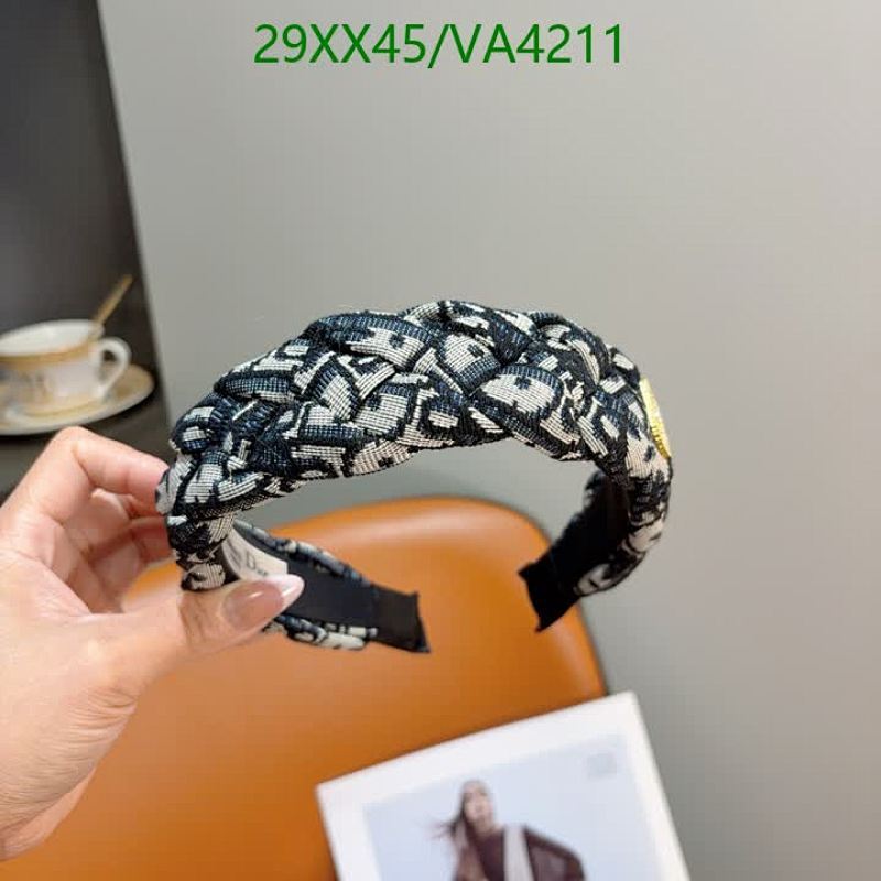 Dior-Headband Code: VA4211 $: 29USD