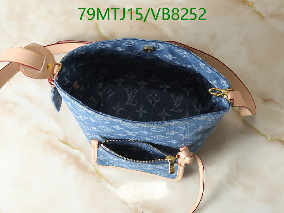 LV-Bag-4A Quality Code: VB8252 $: 79USD