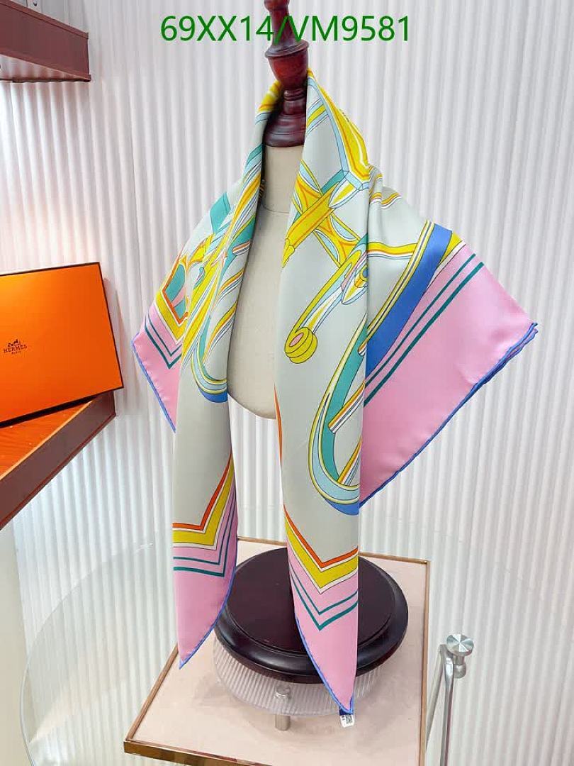 Hermes-Scarf Code: VM9581 $: 69USD