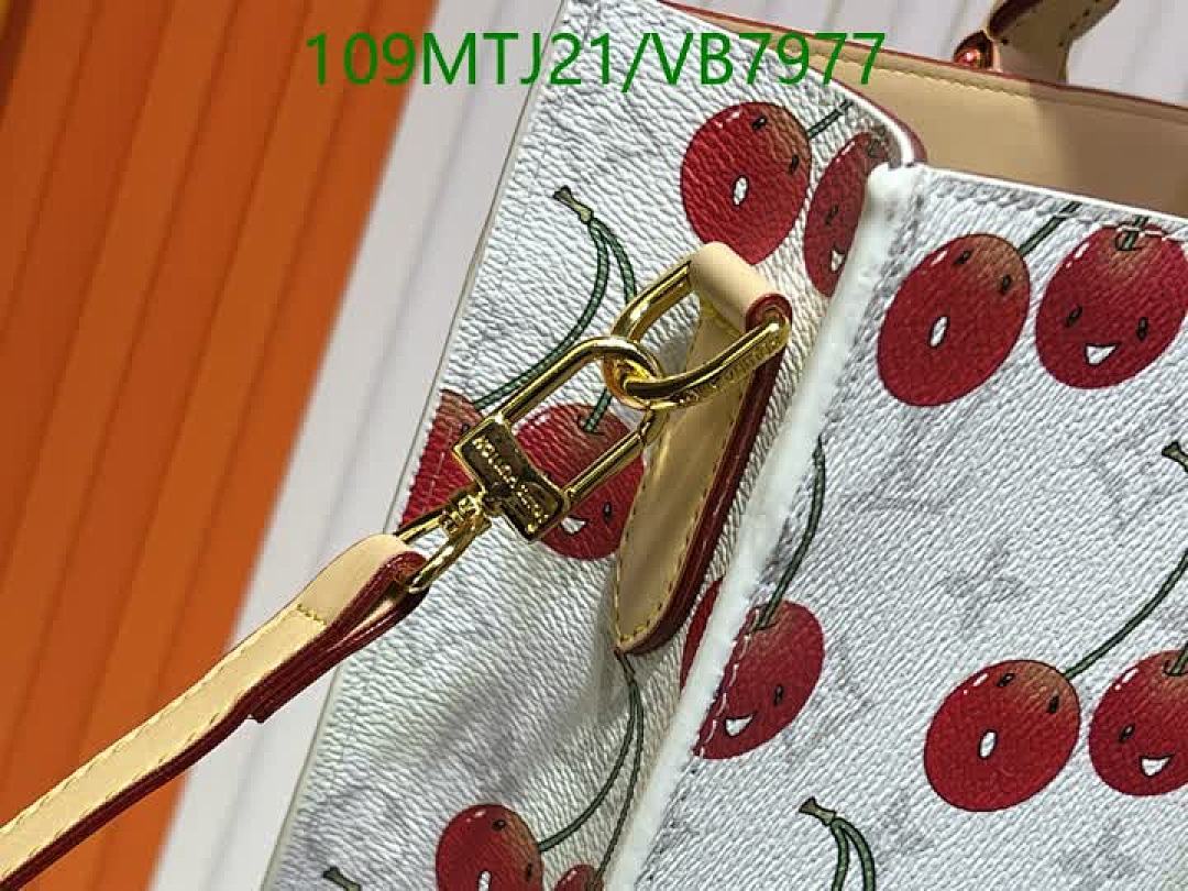 LV-Bag-4A Quality Code: VB7977 $: 109USD