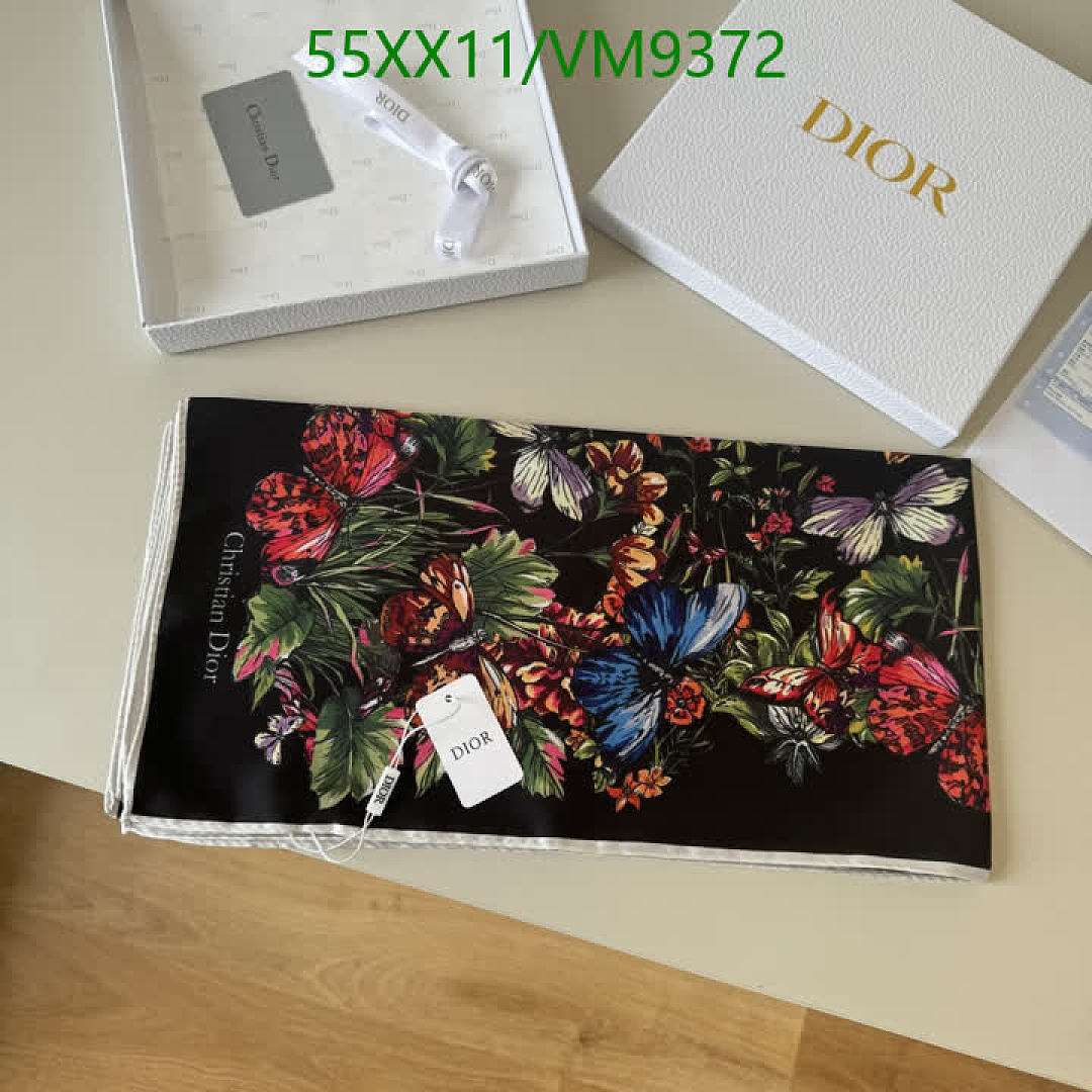 Dior-Scarf Code: VM9372 $: 55USD