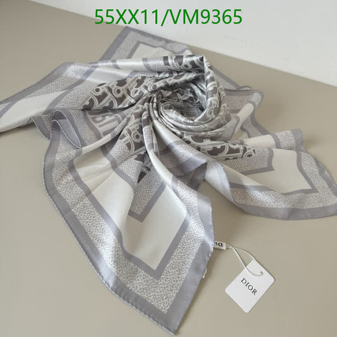 Dior-Scarf Code: VM9365 $: 55USD