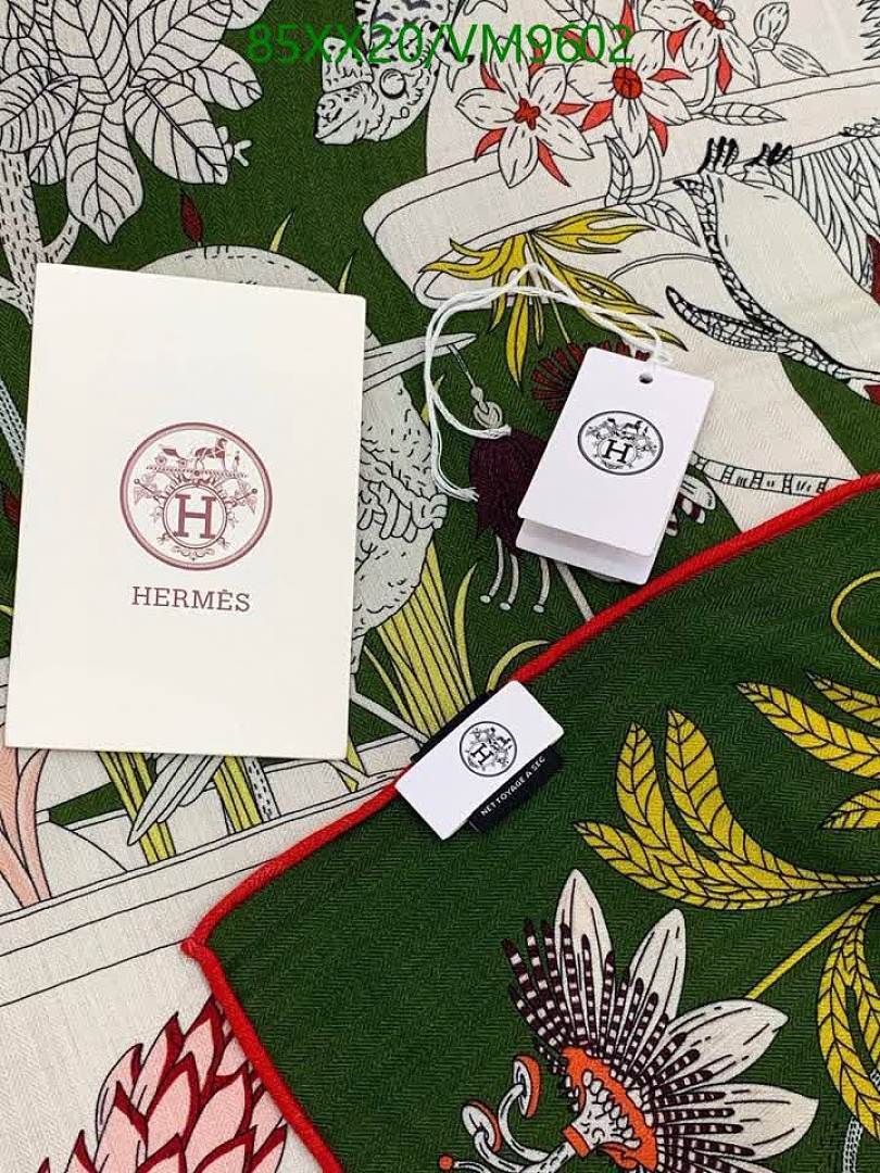 Hermes-Scarf Code: VM9602 $: 85USD