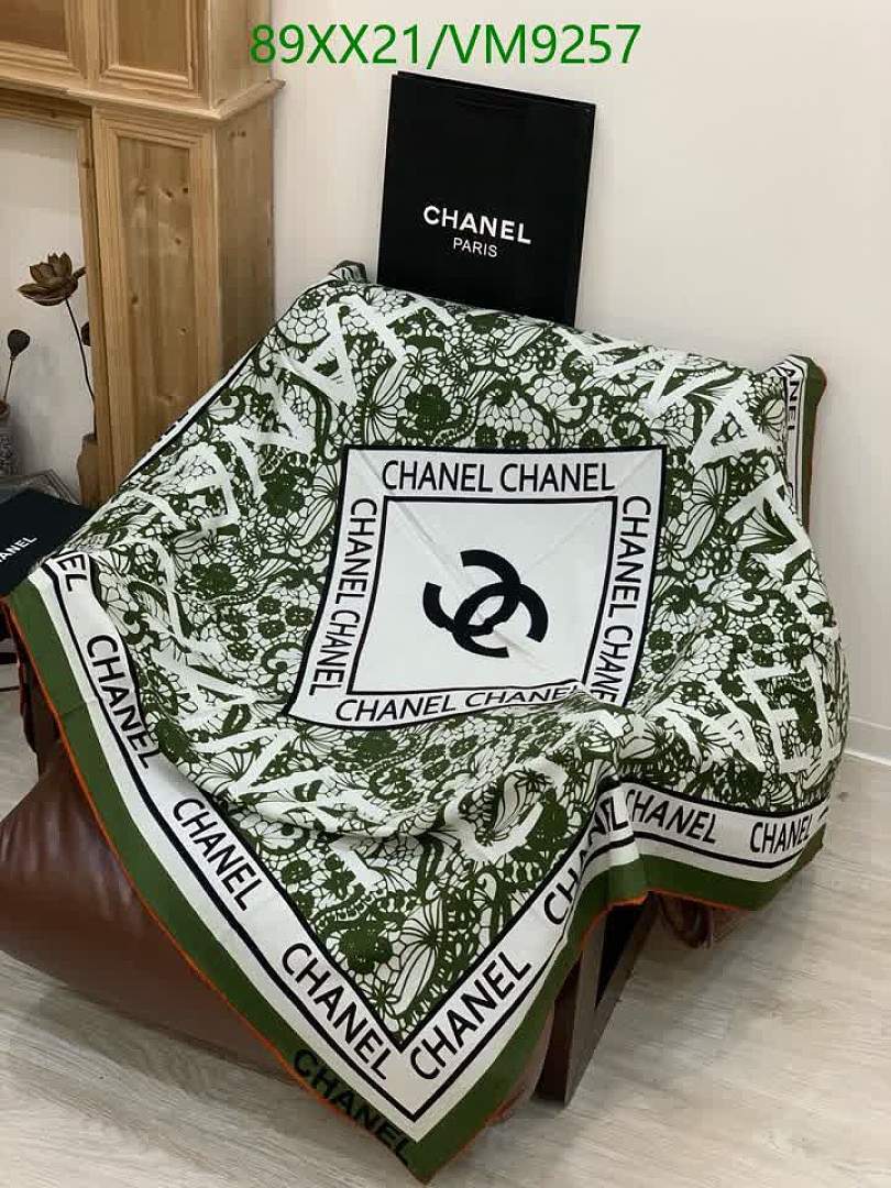 Chanel-Scarf Code: VM9257 $: 89USD