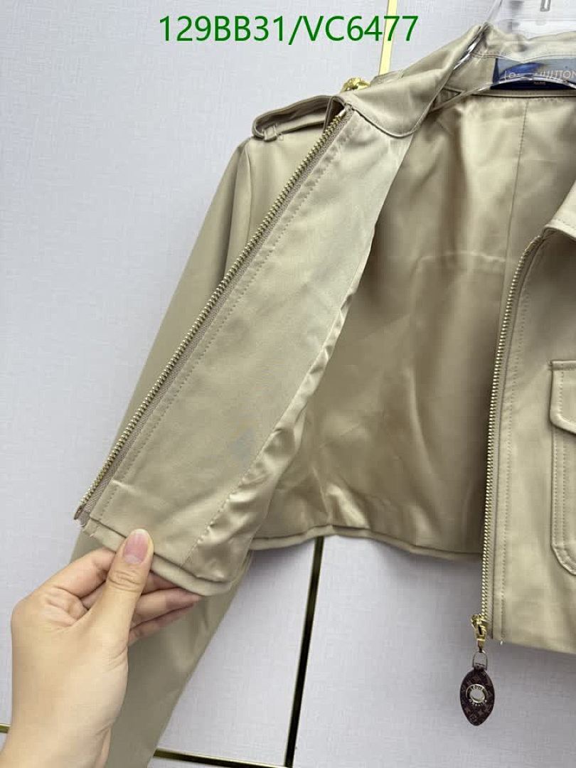 LV-Clothing Code: VC6477 $: 129USD