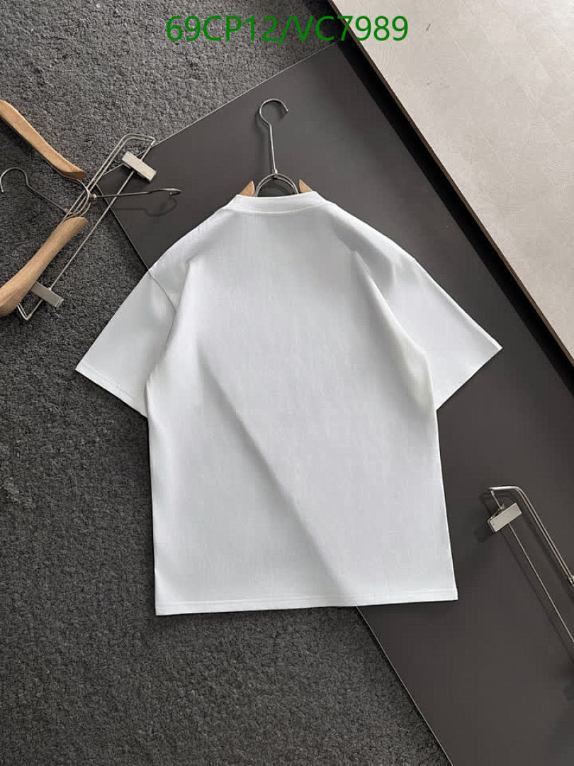 LV-Clothing Code: VC7989 $: 69USD